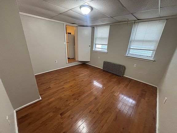 5th image of 2980 Richmond St Unit 2F