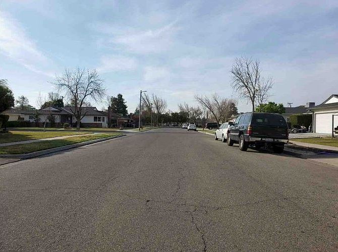 Exterior Neighborhood (street photo)