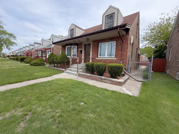 12427 S Ada St, Calumet Park, IL 60827