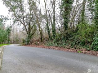 12613 35th Avenue S, Tukwila, WA 98168