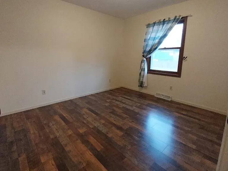 206 Acorn Ln — Photo 9
