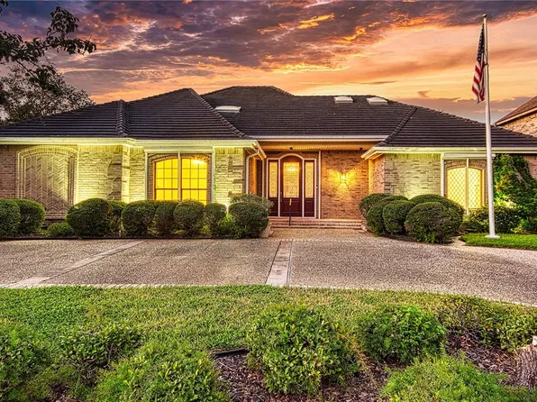 7709 Moritz Lake Dr, Corpus Christi, TX 78413