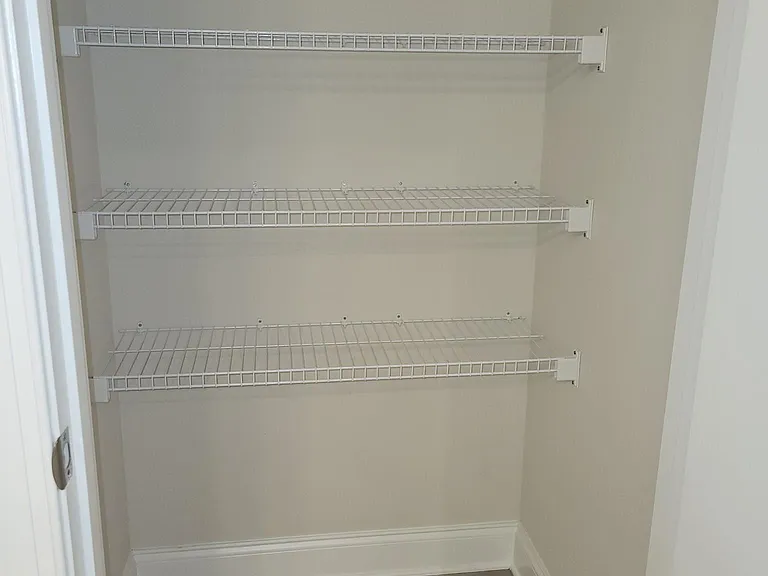221 River Rd — Photo 16