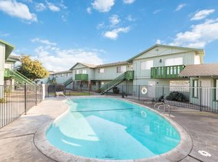 2330 E Ashlan Ave #206, Fresno, CA 93726