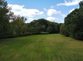 61 Leverich Drive, East Hartford, CT 06108