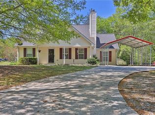 3935 Pinedale Ln, Gainesville, GA 30507