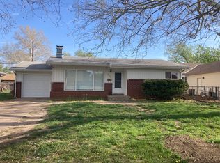2610 S Larkin Dr, Wichita, KS 67216