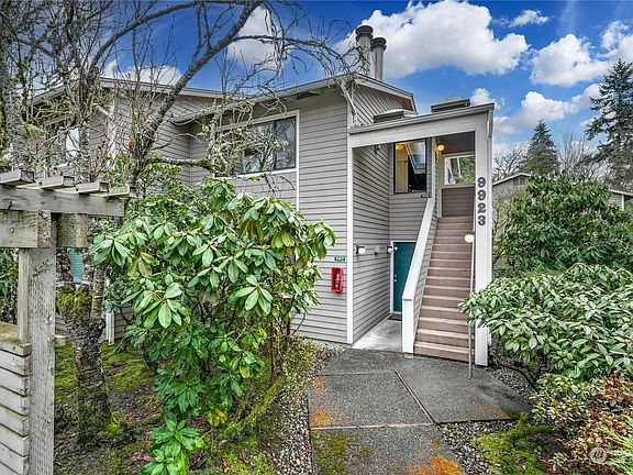 2nd image of 9923 NE 144th Lane #708
