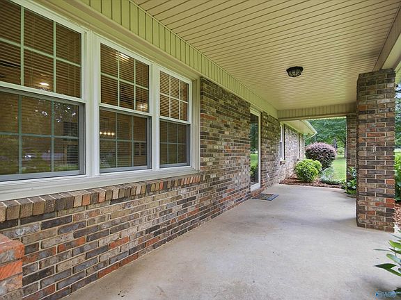 3rd image of 26875 Denbo Cir