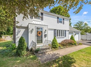 19 Marshall Rd, Meriden, CT 06450