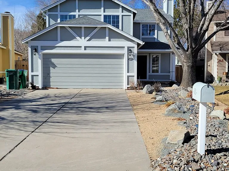 1272 Skylark St — Photo 2