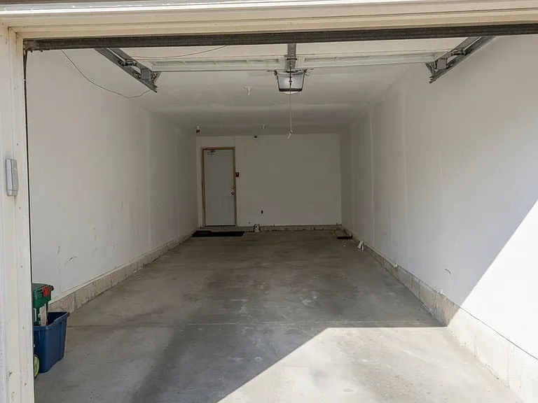 4632 16th Ave — Photo 30