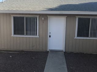 20488 Yuma Rd APT 2, Apple Valley, CA 92307