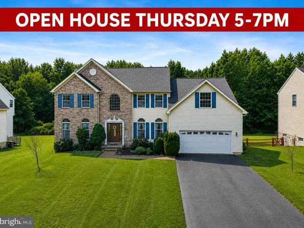 27 Whirlaway Dr, Bear, DE 19701