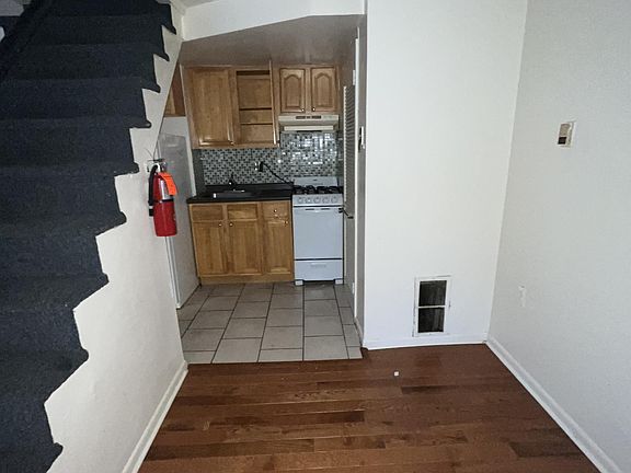 2nd image of 4522 Baker St #10901262
