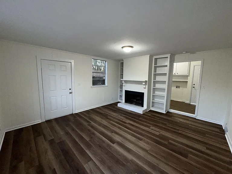 3147 Shirley Dr — Photo 10