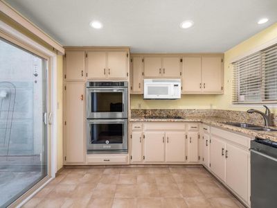 607 Plaza De Las Sierras, Modesto, CA, 95350
