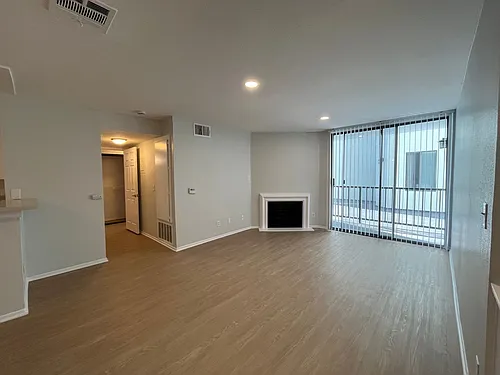 Floor plan 104