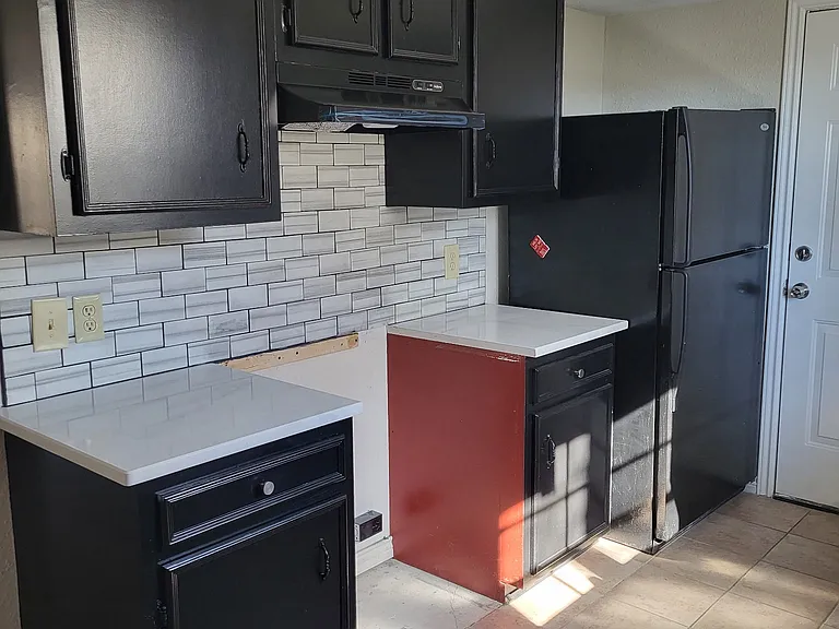 4150 Crow Rd #17 — Photo 7