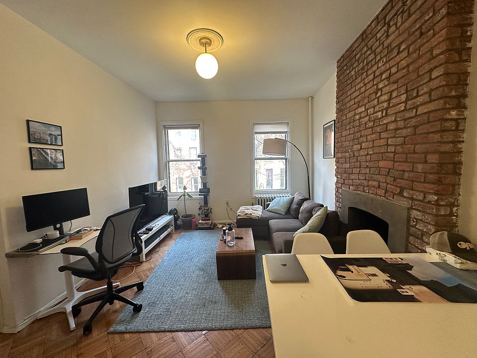 1st image of 88 Joralemon St #2