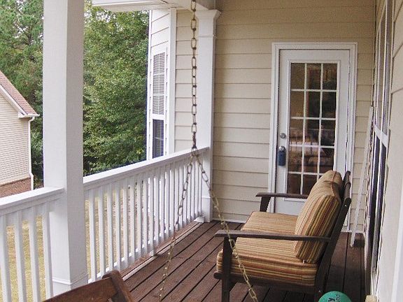 3rd image of 227 Stone Brooke Dr