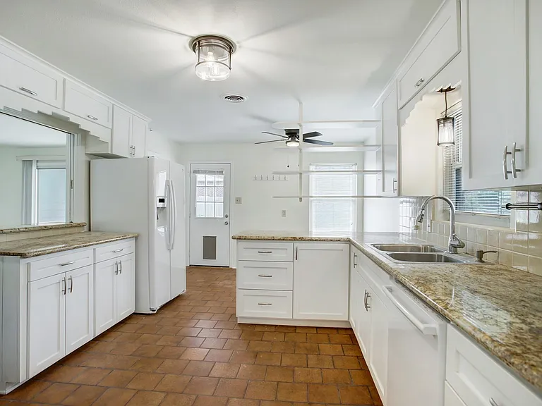3807 Murworth Dr — Photo 5