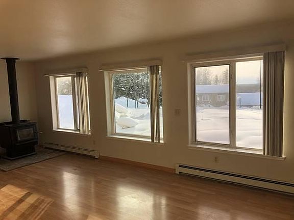 5th image of 908 Lakloey Dr #A