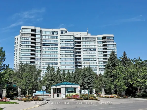 120 Promenade Cir #212, Vaughan, ON L4J 7W9