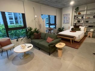 416 NW 33rd St #S1, Miami, FL 33127