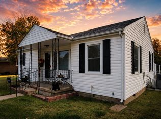 1421 N Olive St, Wellington, KS 67152