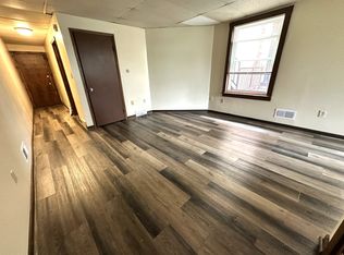 525 Larimer Ave APT 18, Pittsburgh, PA 15206