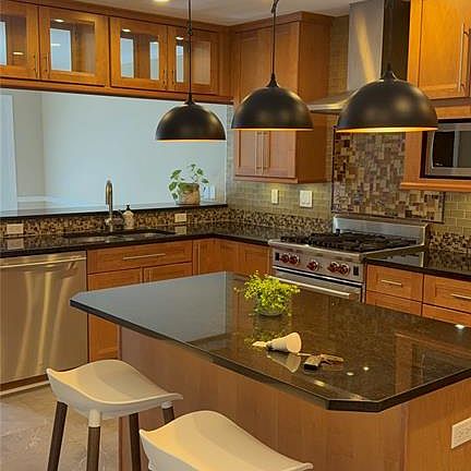 3rd image of 12737 Bennington Common Ln