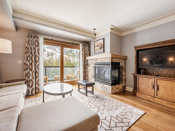 4th image of 2300 Deer Valley Dr E Unit 701