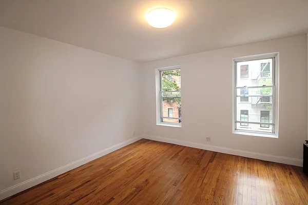 Rented by Compass | media 19