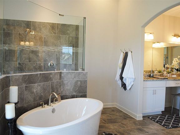 5th image of 5008 Braham Dr Lot 260