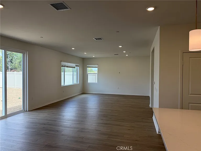9707 Babaco St — Photo 10