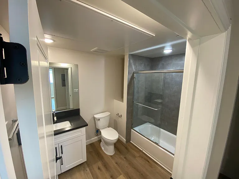 11168 Morrison St — Photo 30