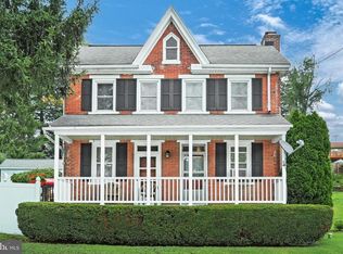 75 W George St, Yoe, PA 17313