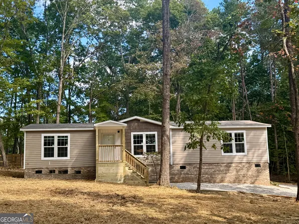 256 Dogwood Ln, Cleveland, GA 30528
