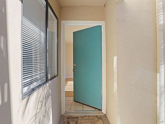 4th image of 2212 Piccardo Cir