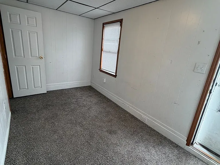 827 E Prospect St — Photo 7