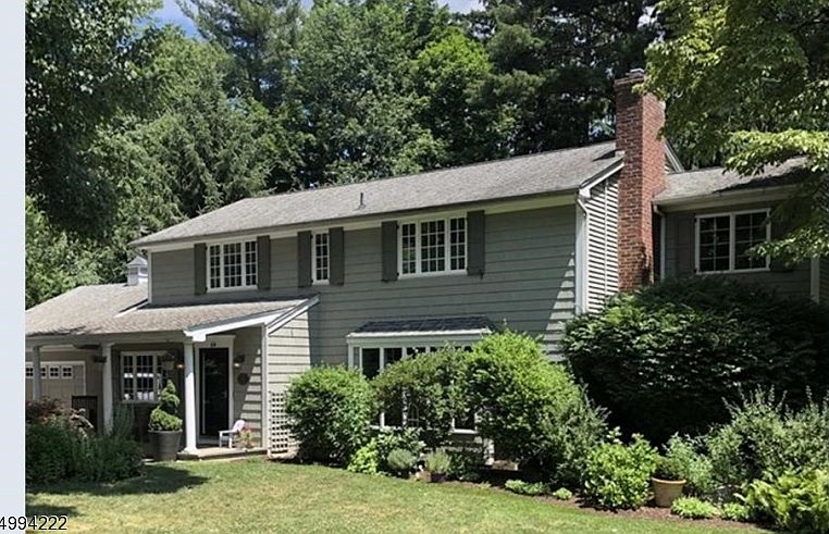 2nd image of 64 Lakeside Dr