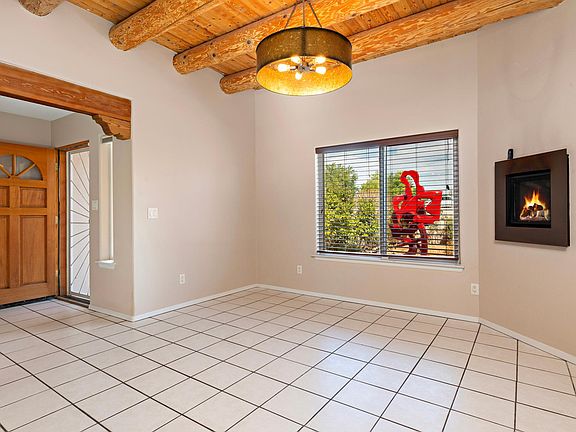 3rd image of 1920 Aspen Dr