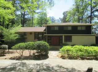 4050 Flat Shoals Rd, Union City, GA 30291