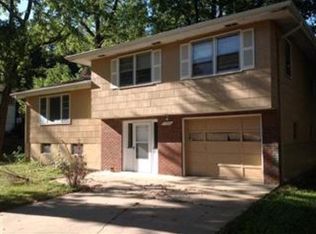 7116 NE 52nd St, Kansas City, MO 64119