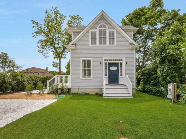 58 S Jamesport Ave, South Jamesport, NY 11970