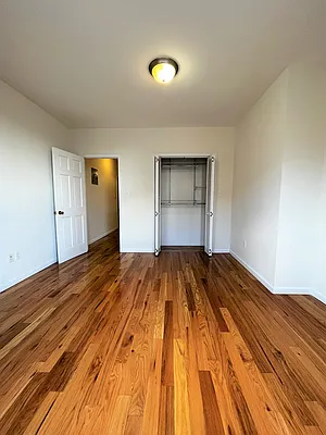 Rented by Compass | media 10