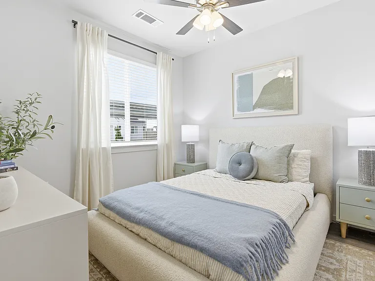YardHomes Spring West