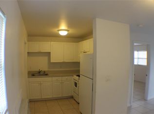 40 Willis Rd, North Fort Myers, FL 33917