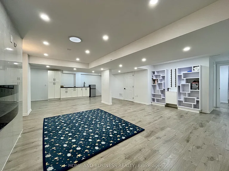 152 Marvin Ave — Photo 26
